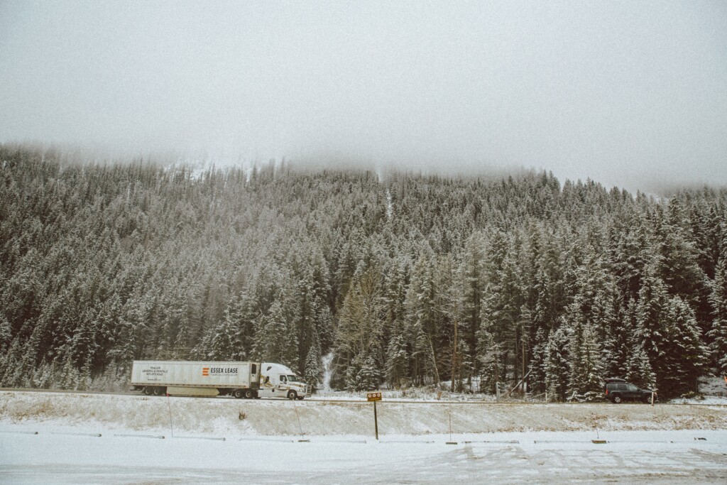 Canadian Truck, ELD, Photo by BJ Jensen, Snowy road