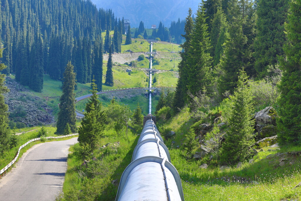 Water pipeline, Sustainability, Mountain water, Agriculture, Image from Adobe Stock