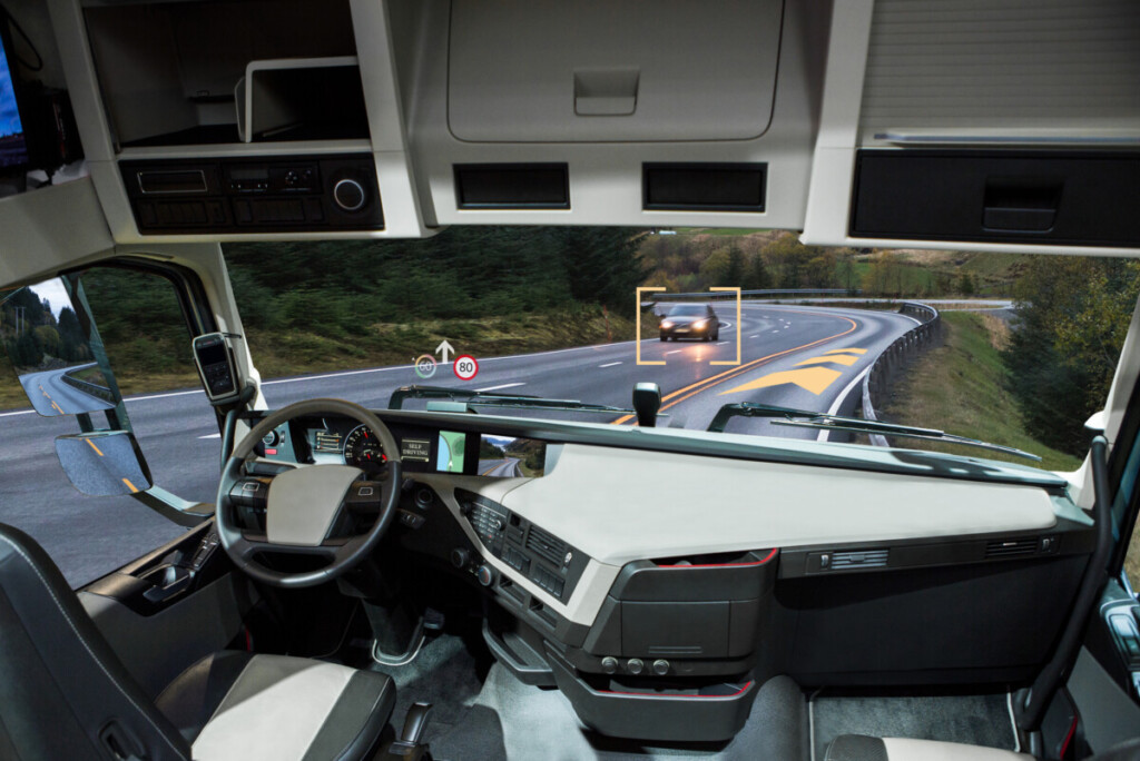 Autonomous truck, IoT in trucking, Image by adobe stock