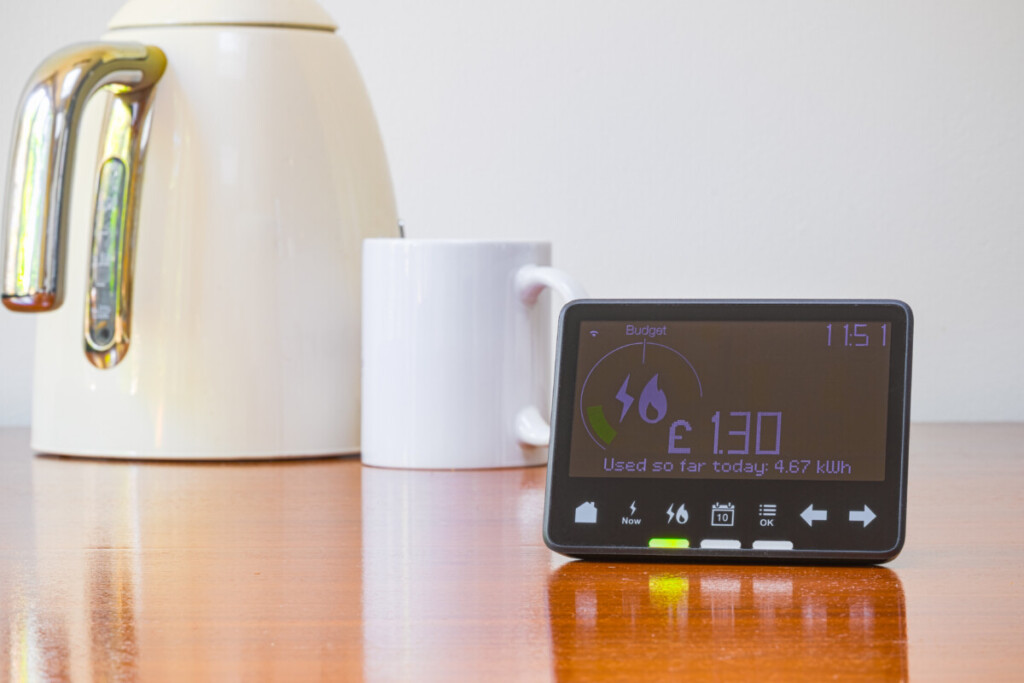 Smart meter, tea, UK, Social Housing, Image by Adobe Stock