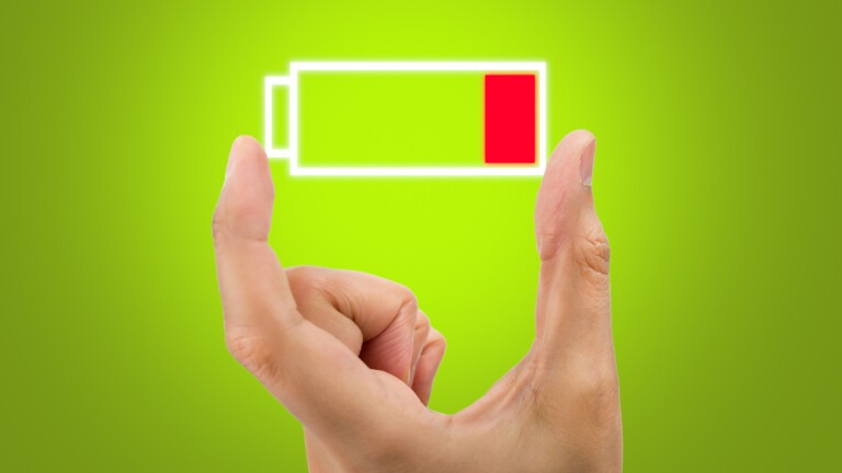 Battery Icon, Green, Sustainability, Image by Adobe Stock