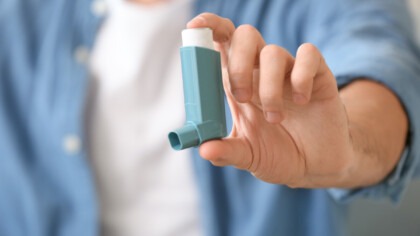 smart inhaler, image by adobe stock